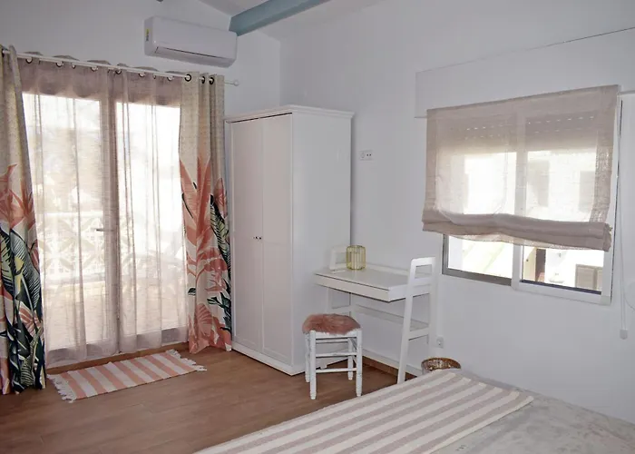 Anacasa Xalana Les Marines Ch4400